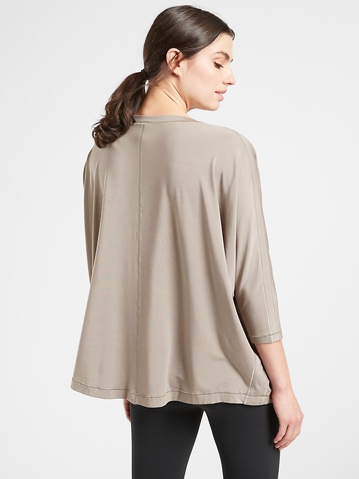 Image number 2 showing, Relaxed Weekender Top