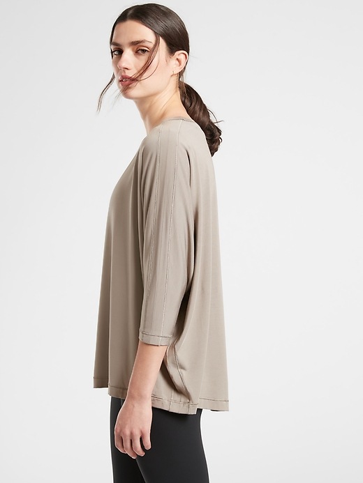 Image number 3 showing, Relaxed Weekender Top