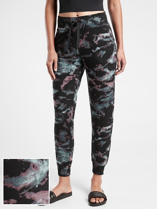 athleta balance jogger