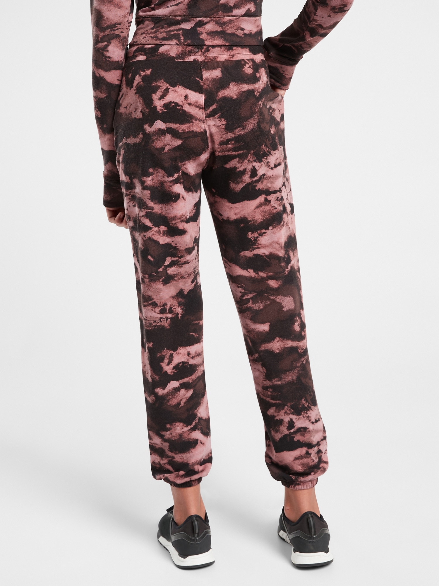 warm jogger set