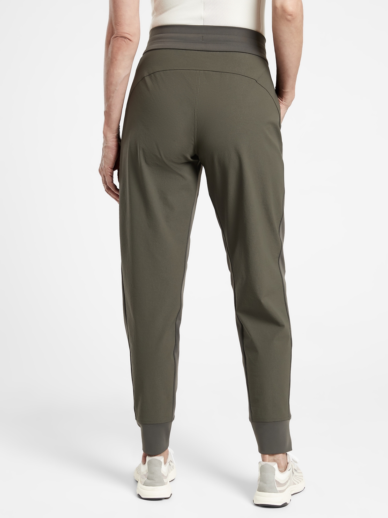 tradie hybrid jogger