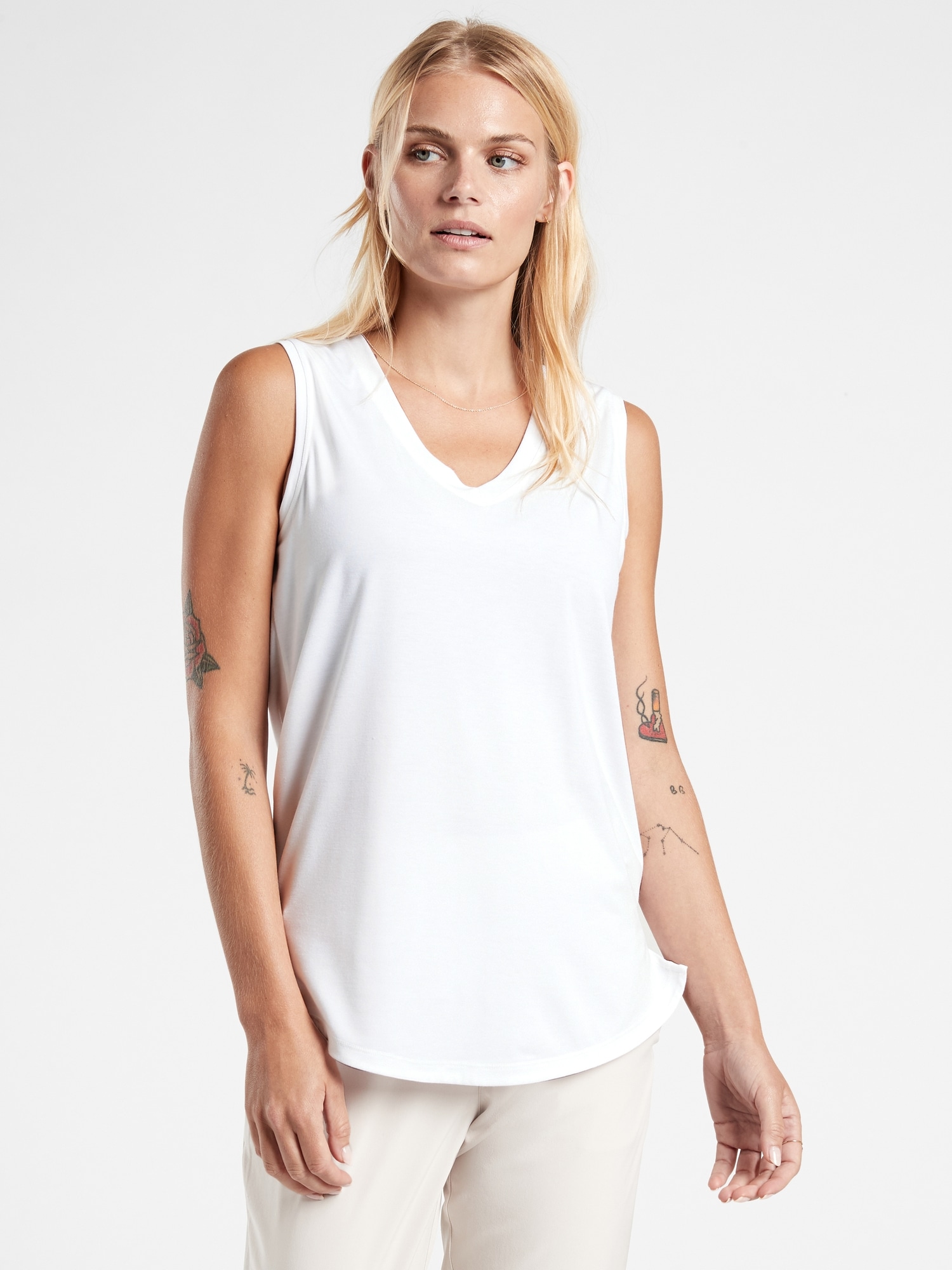 Essential V Neck Tank Athleta