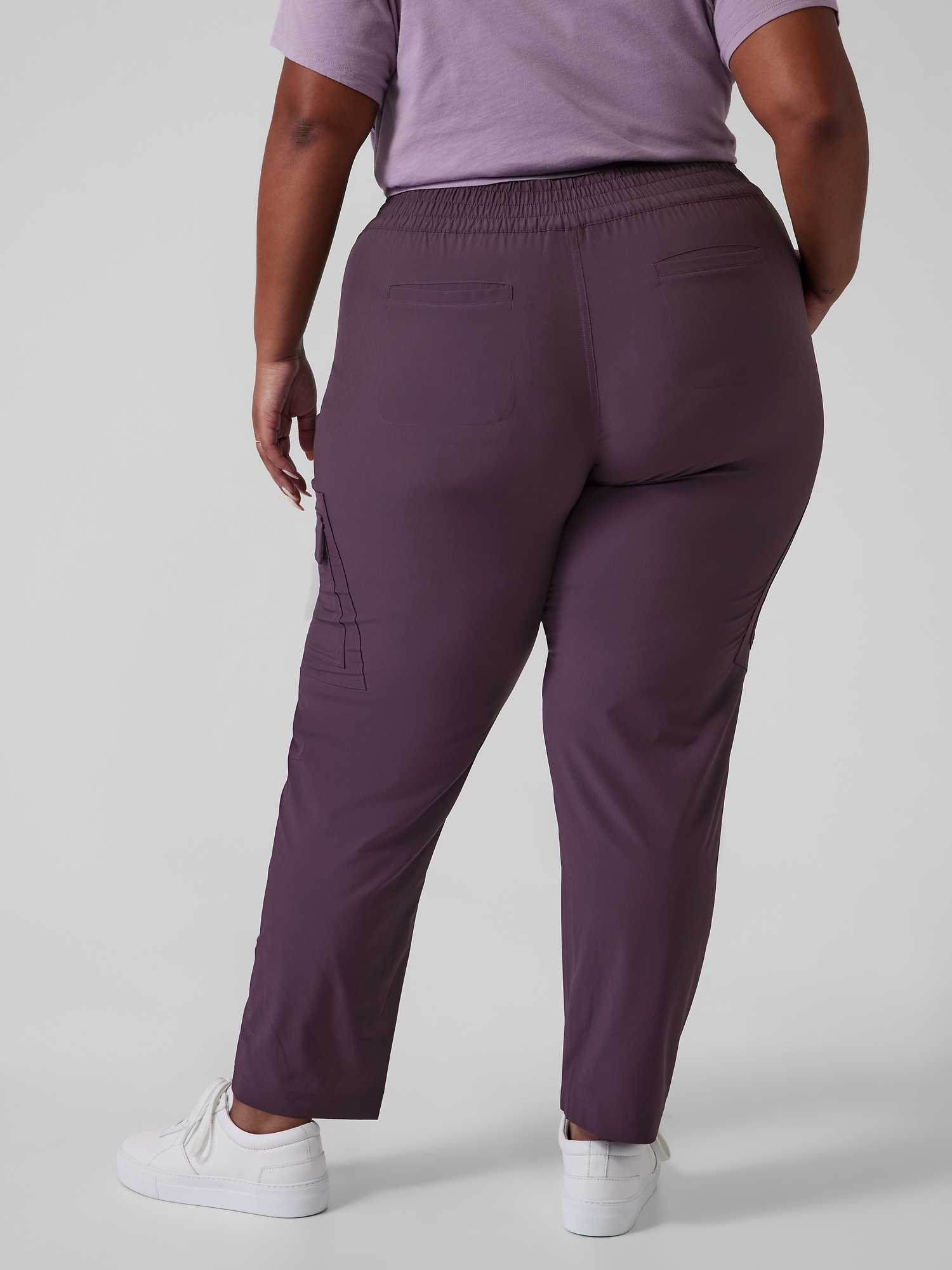 Athleta chelsea cargo lined pant Clearance