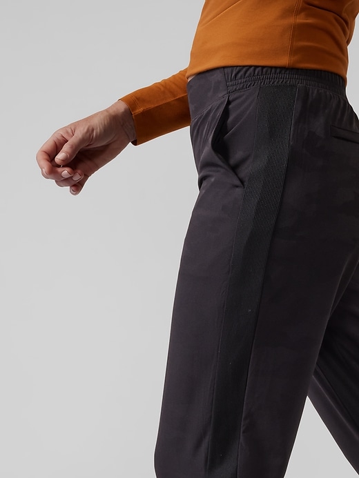 brooklyn lined jogger