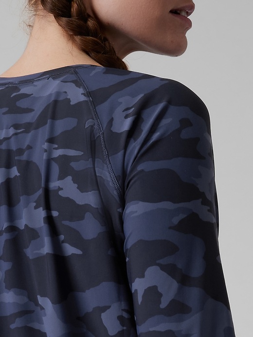 Image number 6 showing, Ultimate Camo Train Top