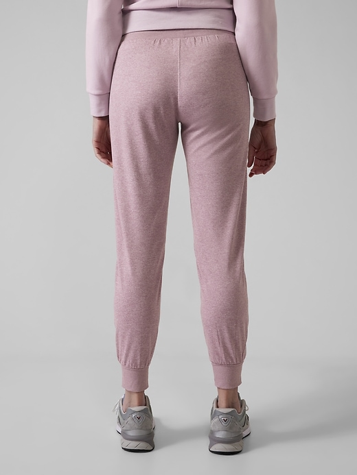 athleta uptempo jogger