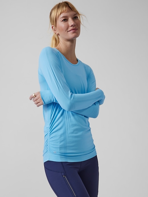 athleta running tops