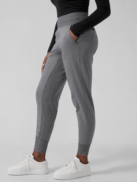 venice jogger athleta