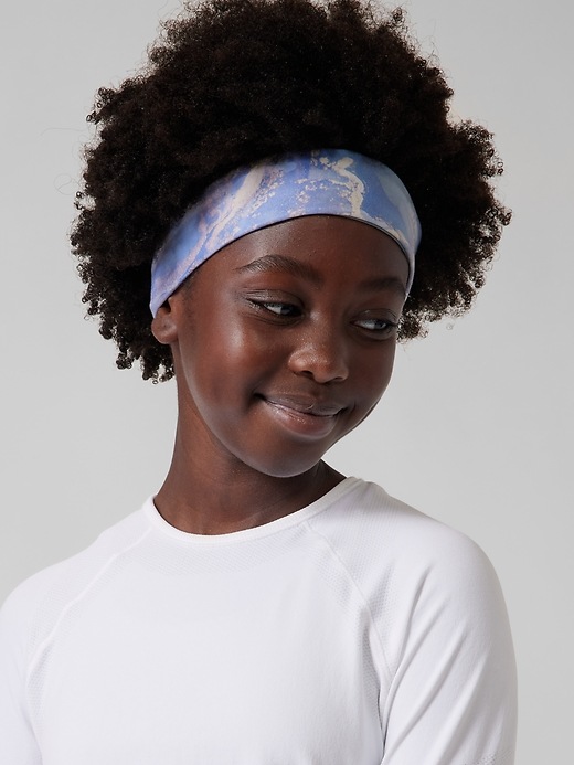 Athleta Girl Take On The Universe Headband. 1