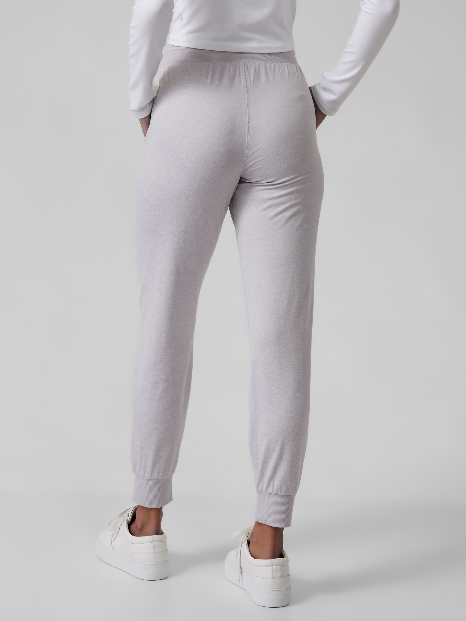 athleta uptempo jogger