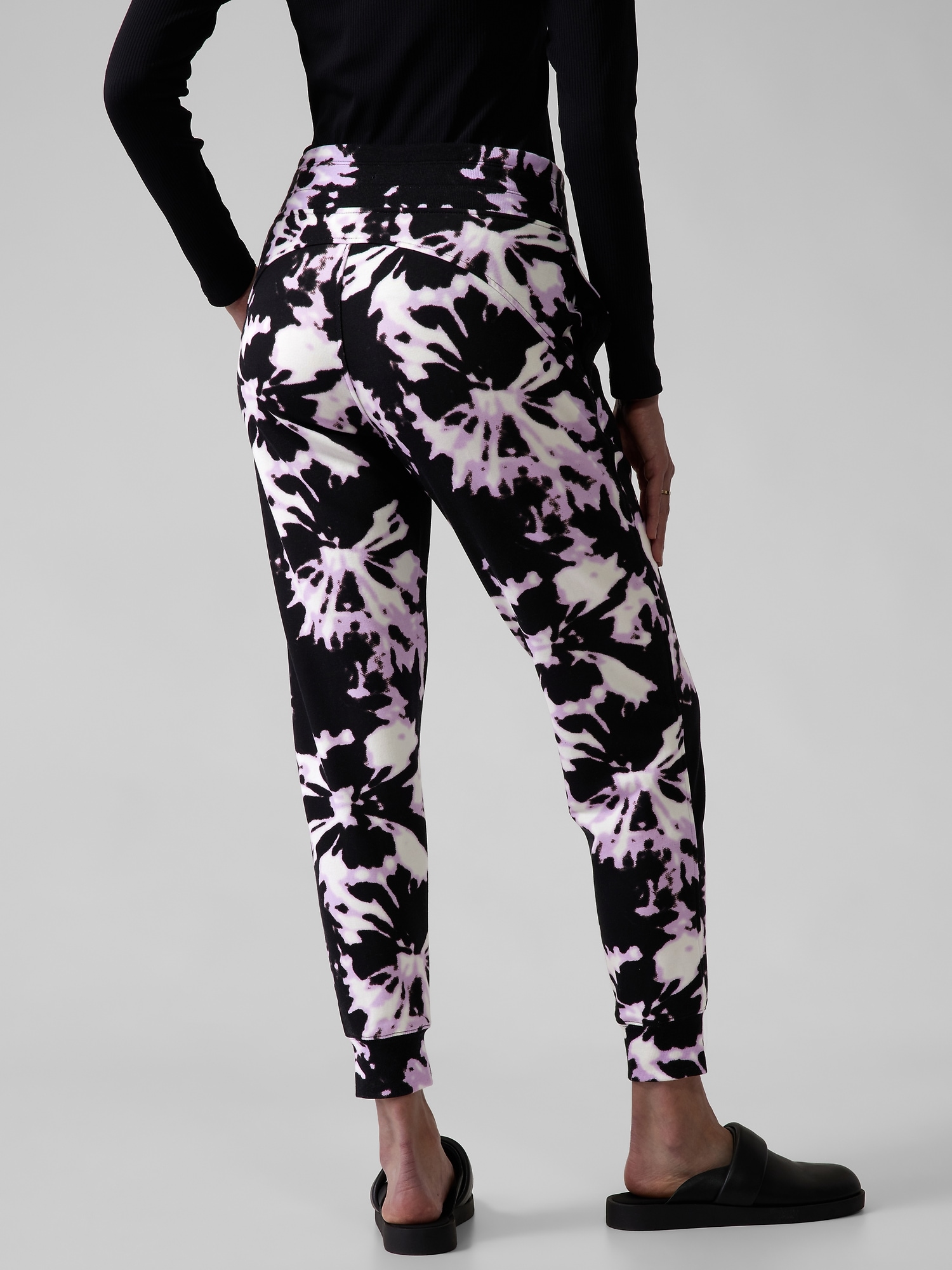 balance printed jogger