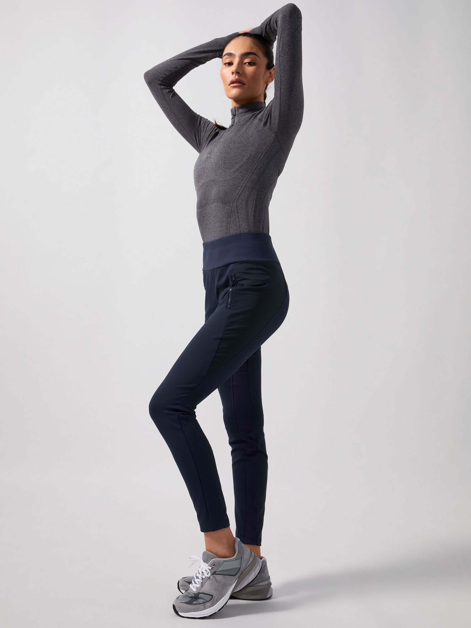 Athleta Peak Hybrid Fleece Tight Womens Medium Black Leggings Nylon Slim  Fit