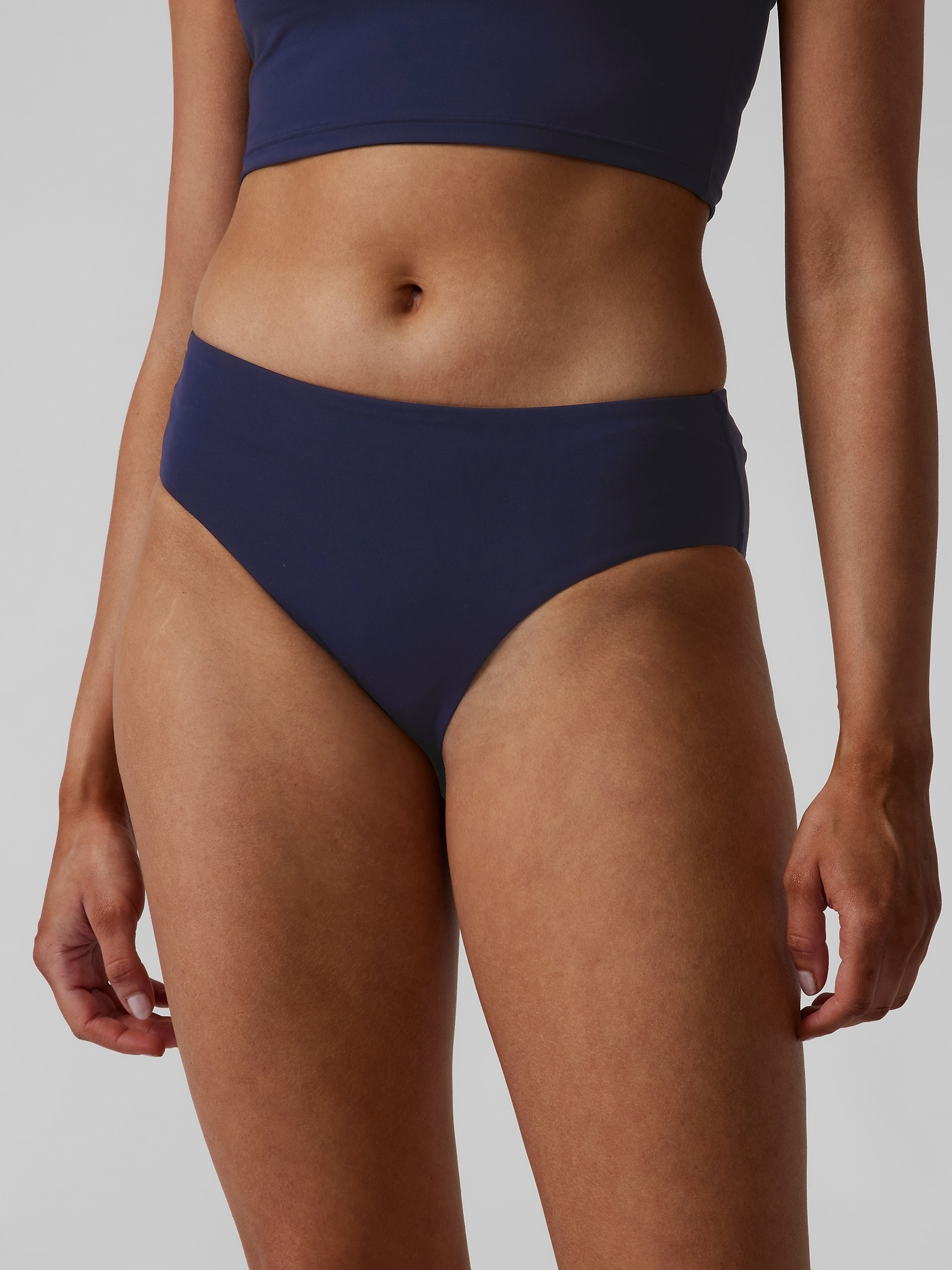 NWT Athleta L Yacht Blue Sand Sprint Short Bikini Tankini Bottom Board Short 