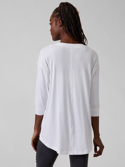 2 of 8 showing, with the color Bright White of product Inspire Top