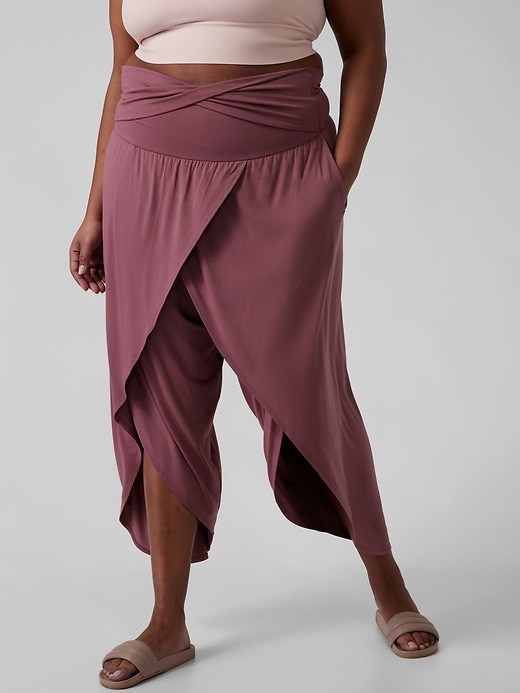 Athleta Release Pant. 1