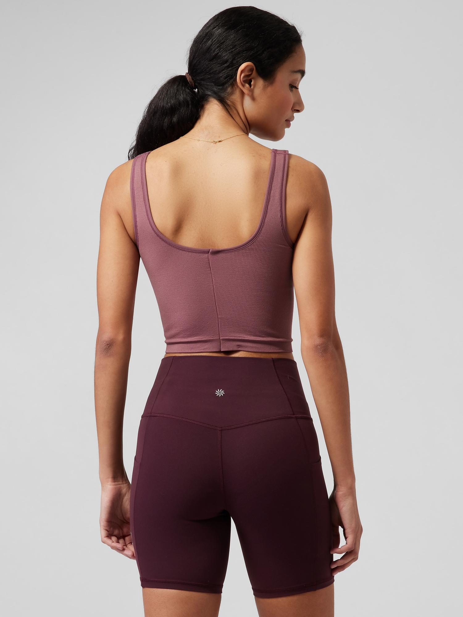 athleta aura crop tank