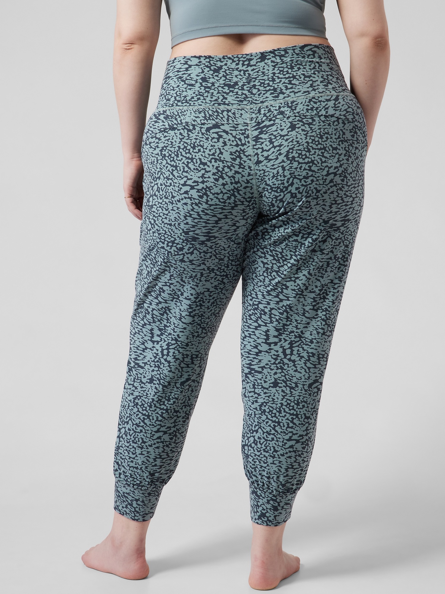 athleta powervita jogger