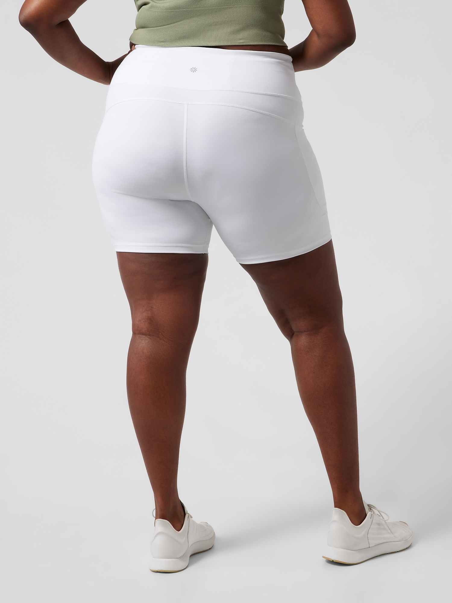 Athleta store white shorts