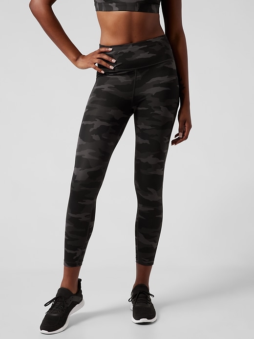 Ultimate Stash Pocket Camo 7/8 Tight Athleta