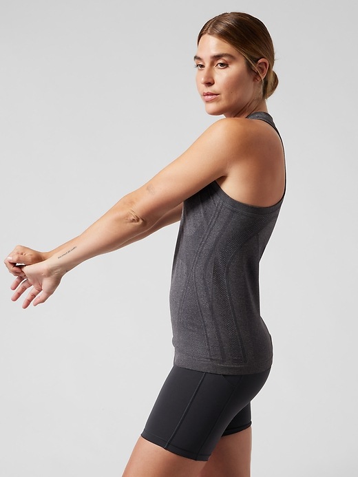 Image number 3 showing, Momentum Seamless Heather Tank