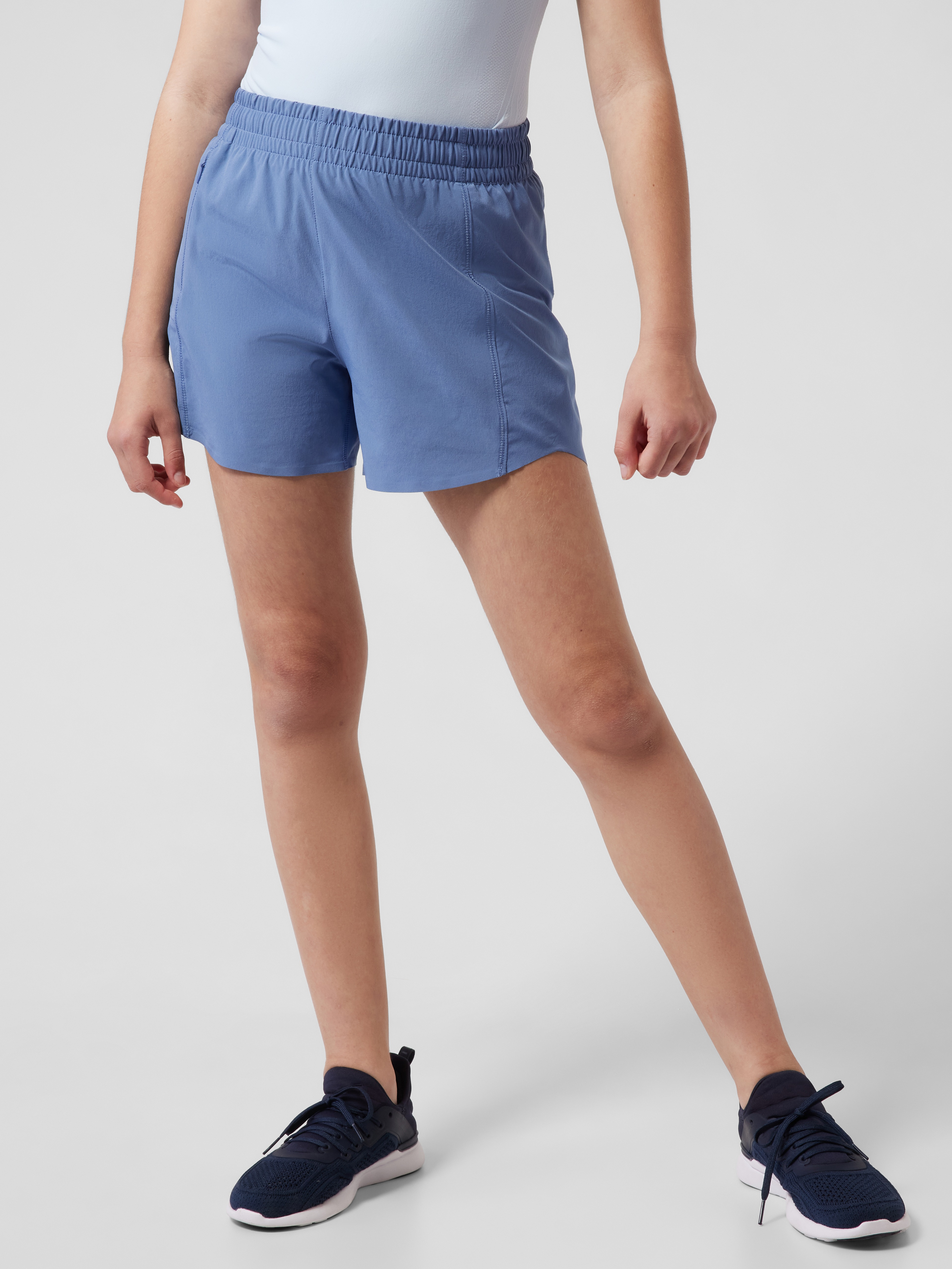 Athleta Girl Heart the Hustle 4\