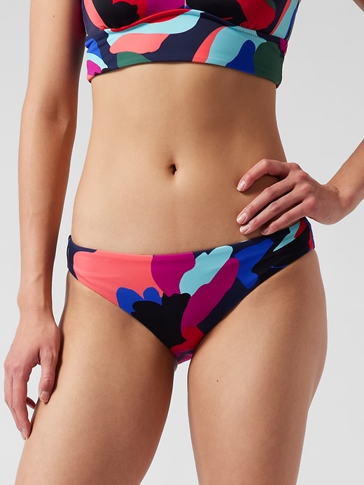 Image number 1 showing, Clean Medium Printed Bikini Bottom