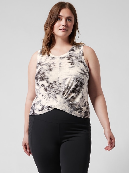Image number 4 showing, Breezy Twist Tank