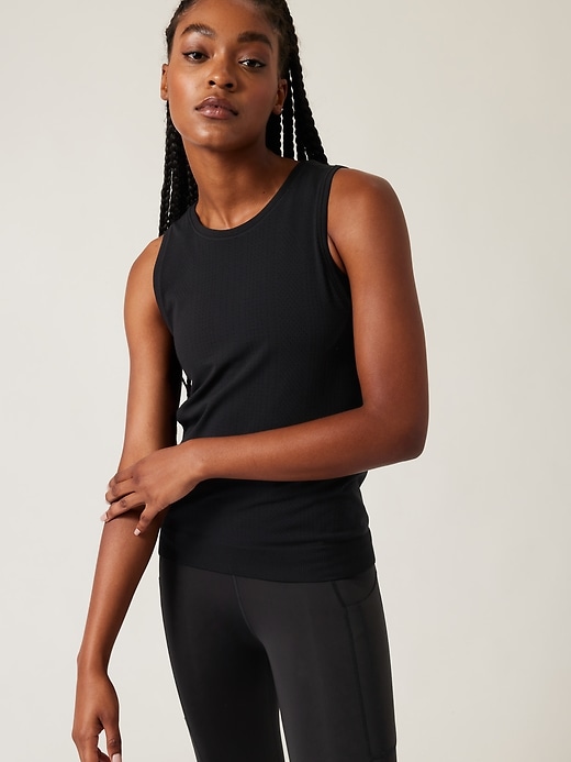 Athleta In Motion Seamless Tank. 8