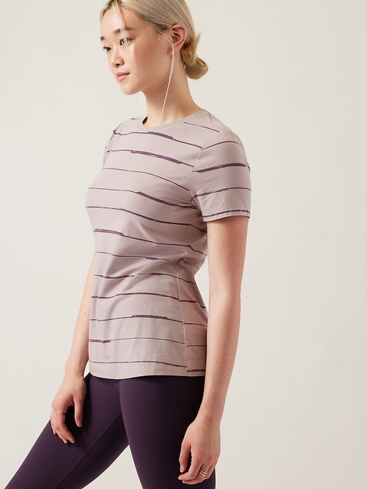 Outbound Tee Athleta