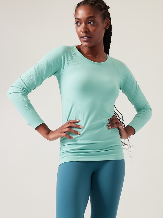 Image number 1 showing, Speedlight Seamless Top