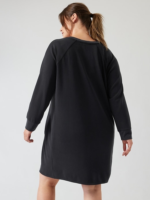 Image number 2 showing, Seasoft Long Sleeve Dress