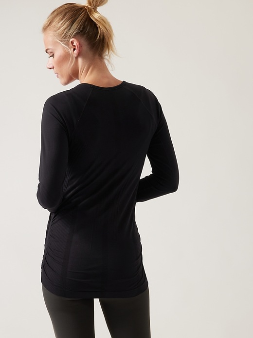 Image number 2 showing, Speedlight Seamless Top