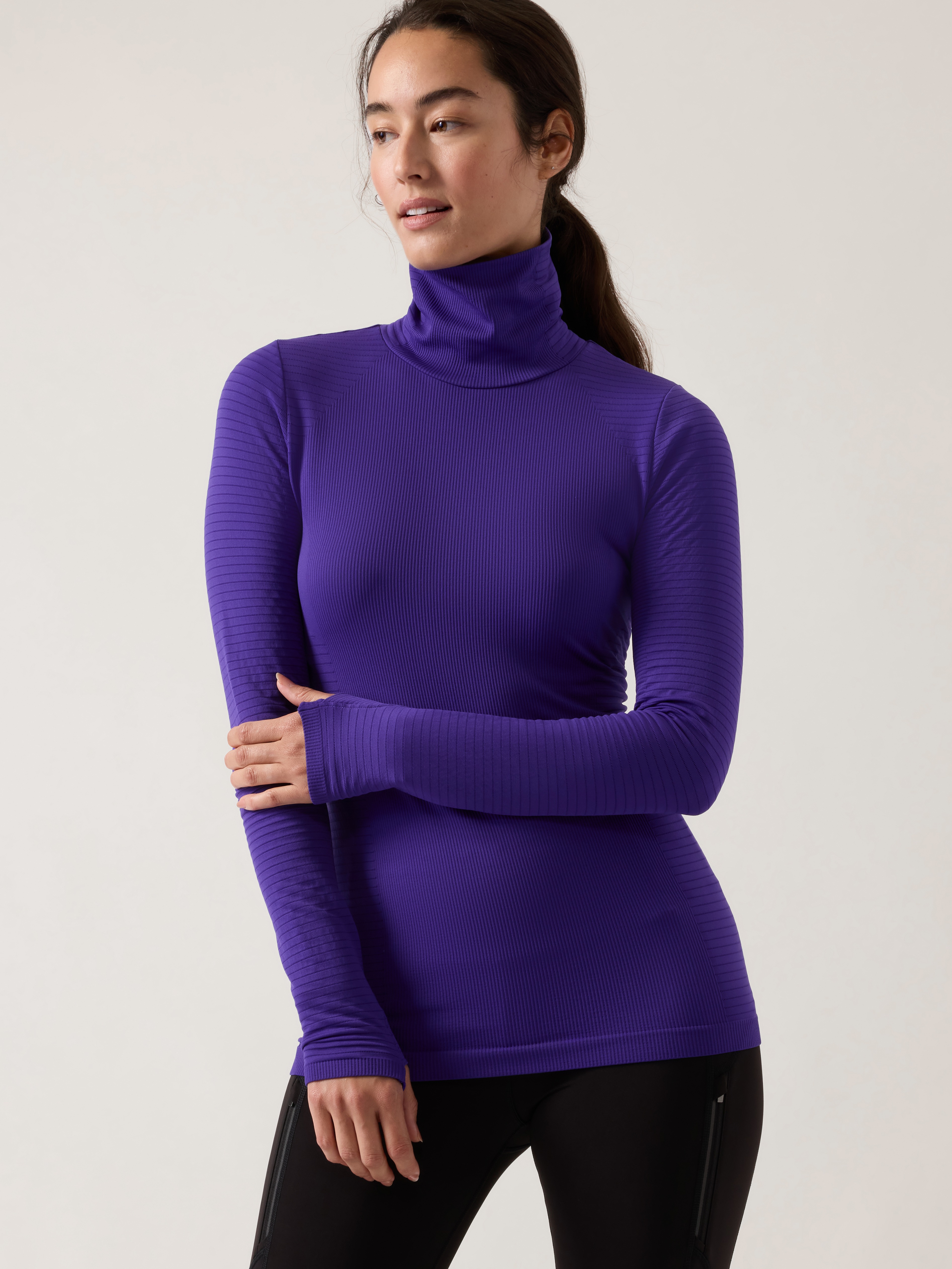 Flurry Blizzard Seamless Turtleneck 