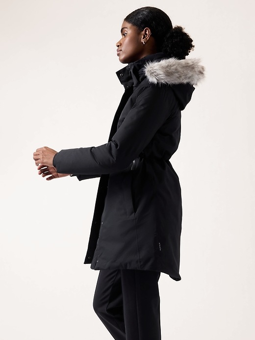 Rainout Outbound Parka Athleta