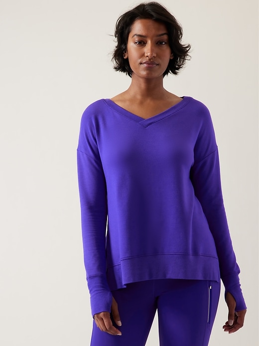 Image number 1 showing, Coaster Luxe V &#45Neck Sweatshirt