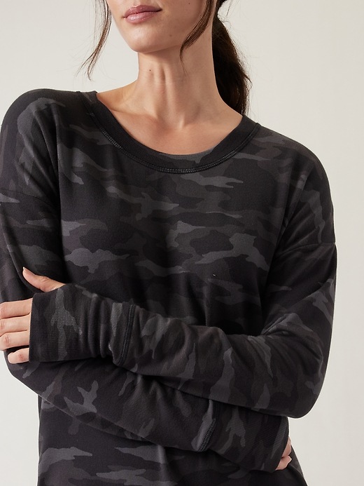 Image number 6 showing, Coaster Luxe Sweatshirt