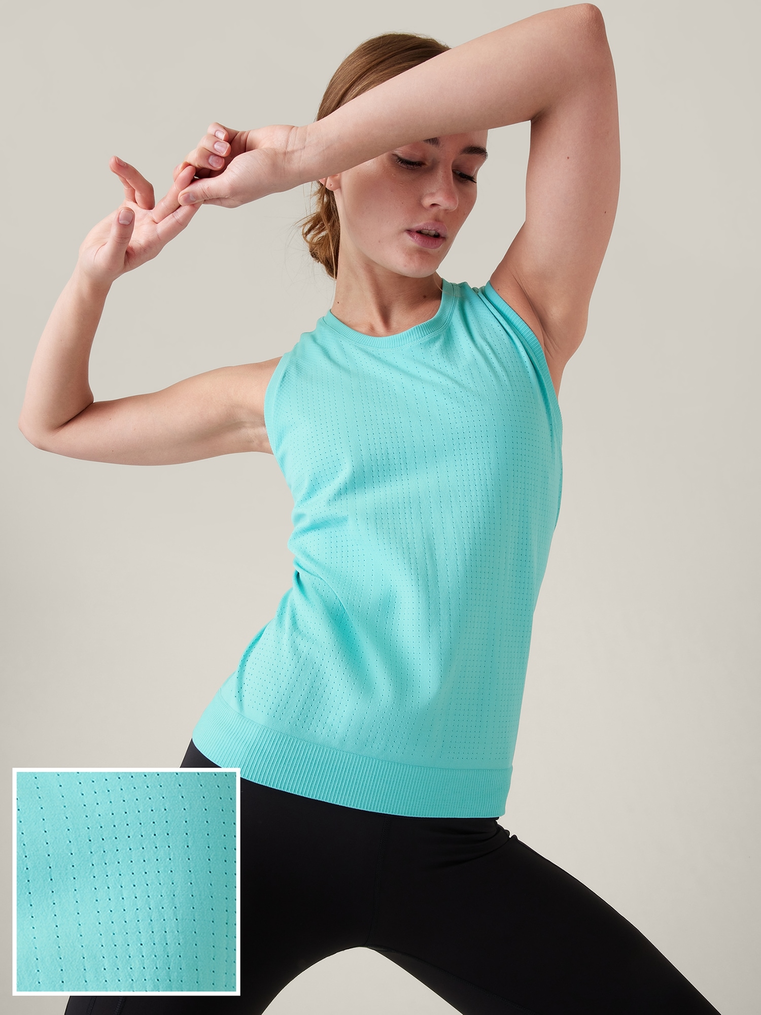 Athleta In Motion Seamless Tank green. 1