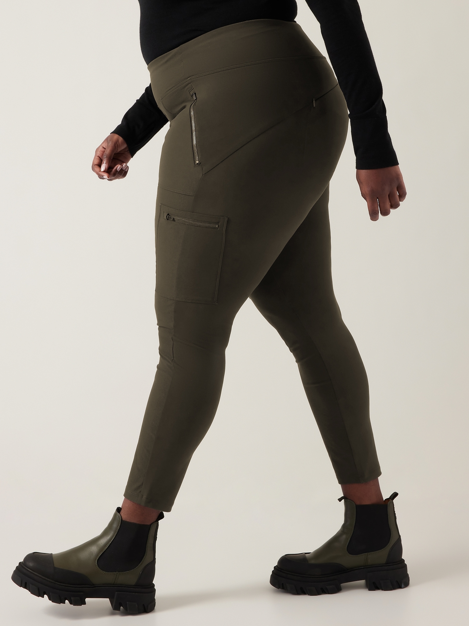 Athleta, Pants & Jumpsuits, Athleta Headlands Hybrid Cargo Pants Peat  Green Size 4