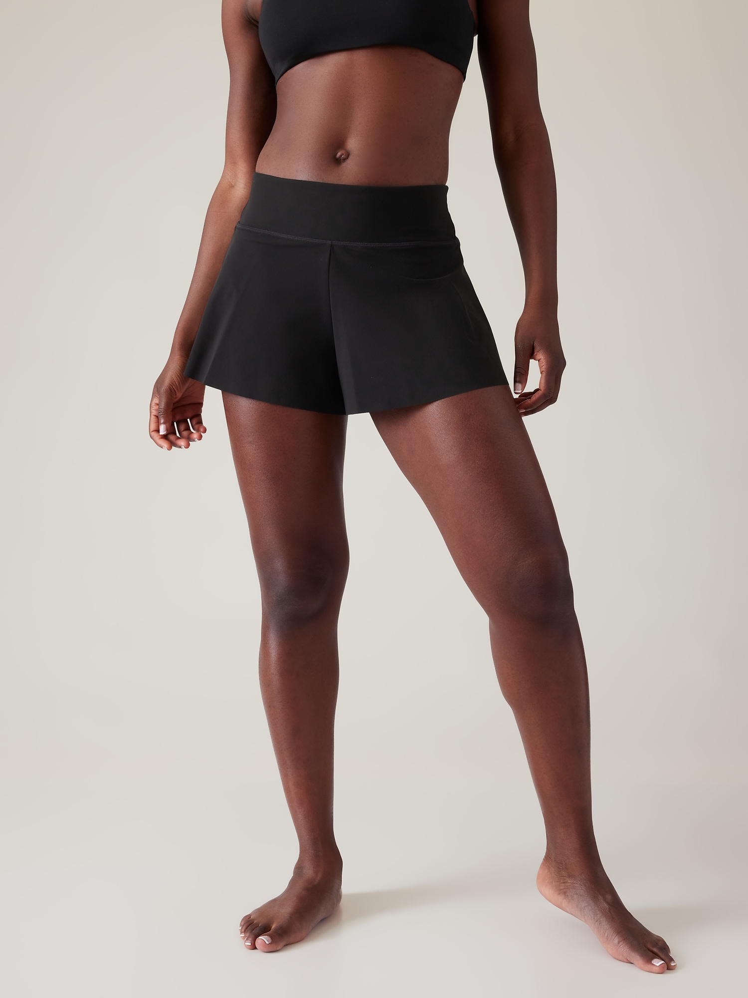 Athleta Makani Swim Short In Black