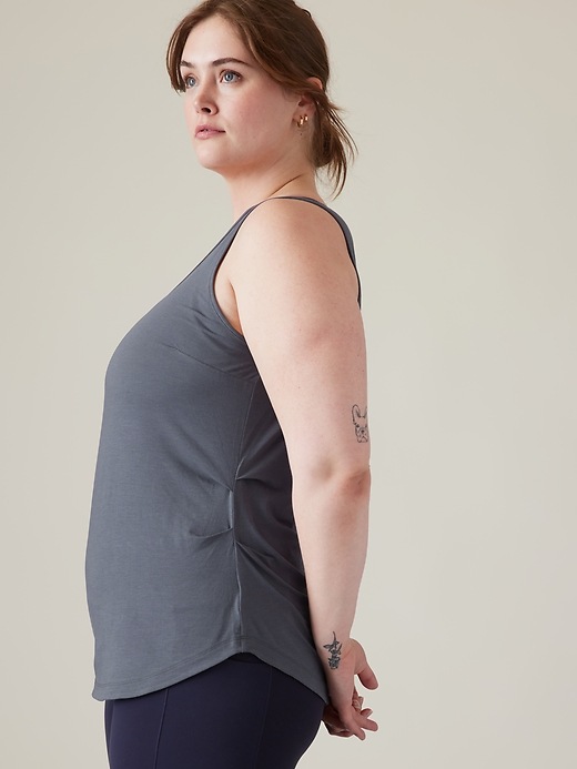 Image number 3 showing, Outbound Scoop Neck Tank