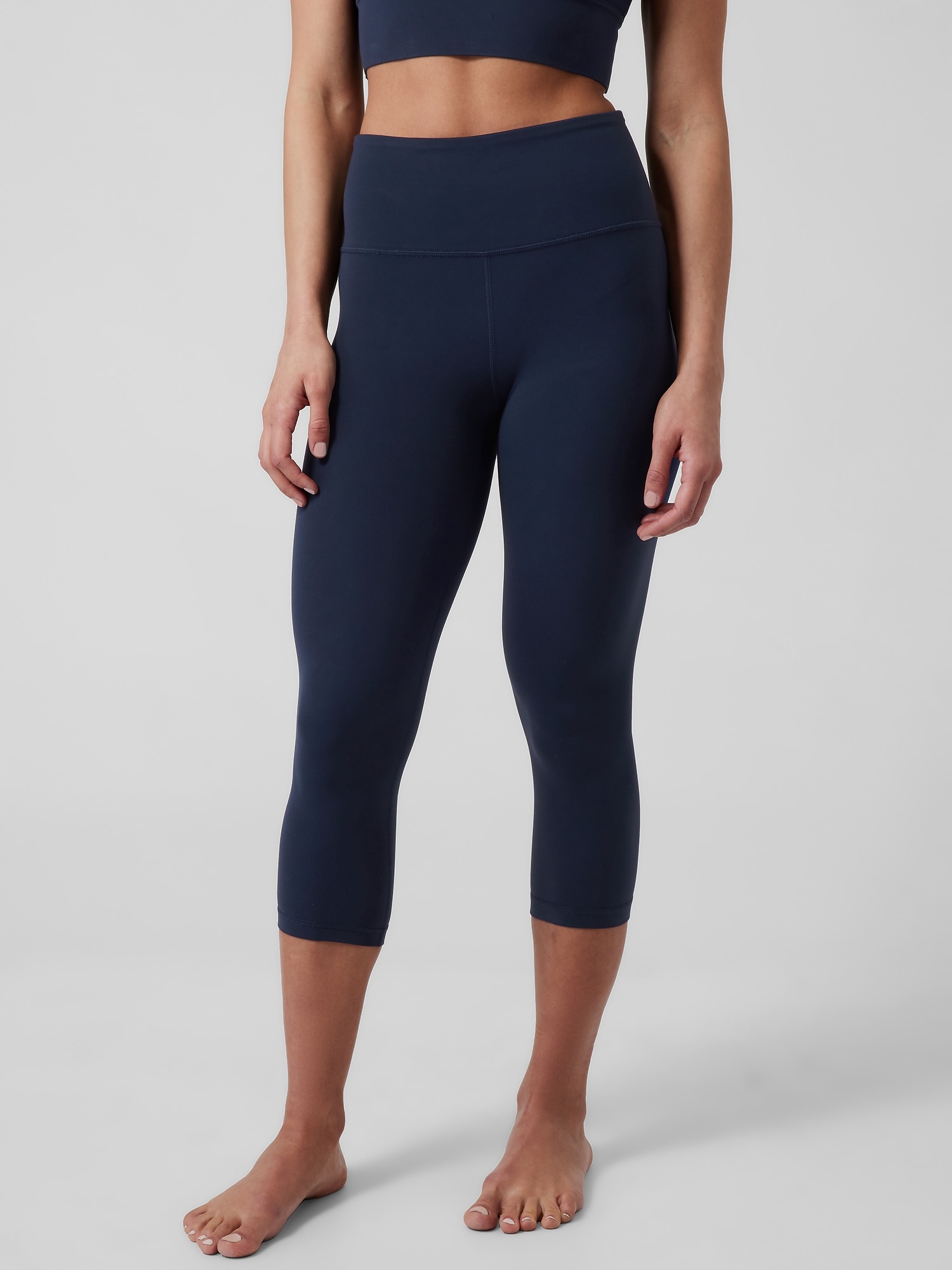 Athleta Womens Leggings Size XS Space Dye Gray Chaturanga Capri Crop 921625  - $18 - From Katie