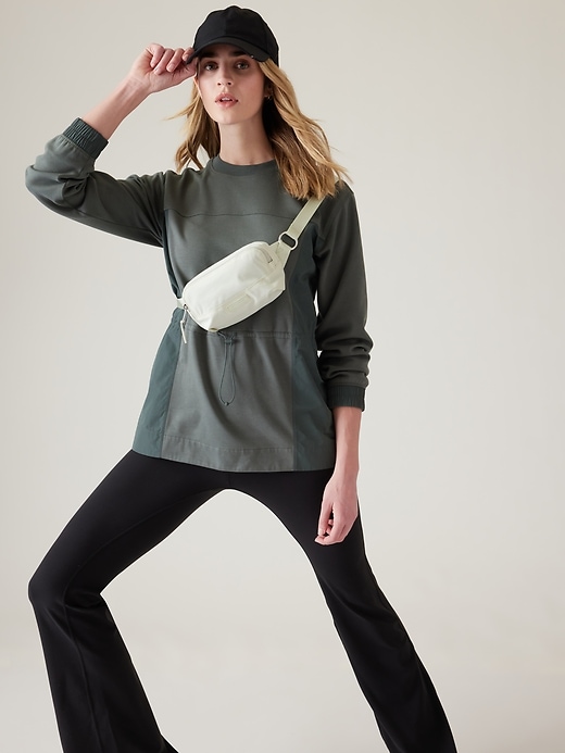 excursion-mini-belt-bag-athleta
