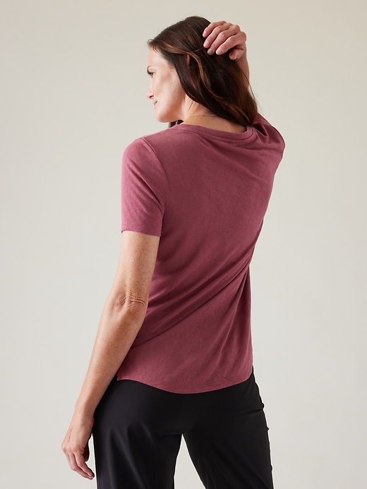 2 of 8 showing, with the color Berry Rose of product Breezy Scoop V Tee