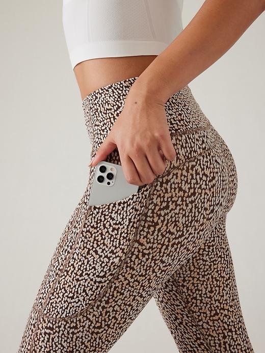 2 of 8 showing, with the color Camilla Brown of product Ultimate Stash High Rise Textured 7/8 Legging