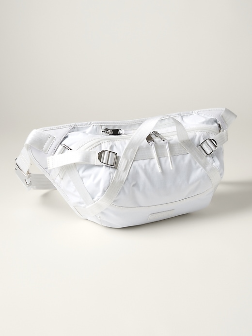 Excursion Large Belt Bag | Athleta