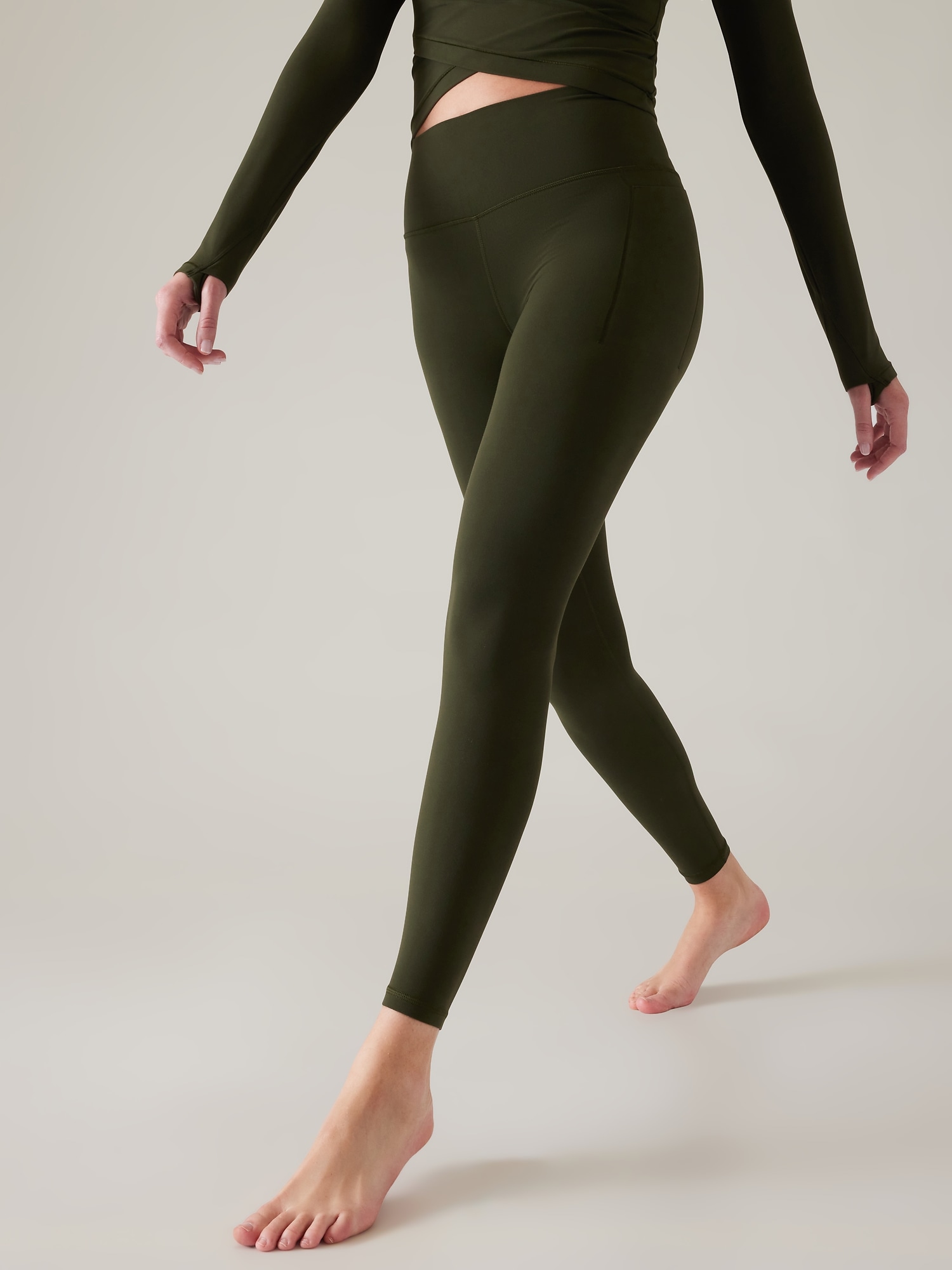 Athleta XL Olive/Green Leggings for Women