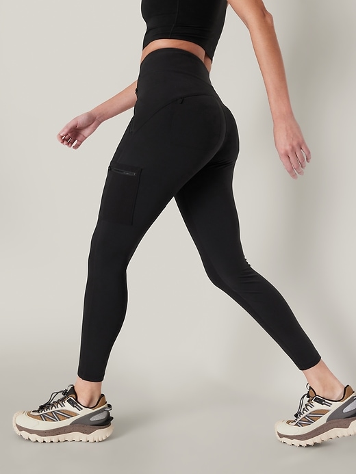 Hedda Hybrid Tight - Action & Comfort Combined