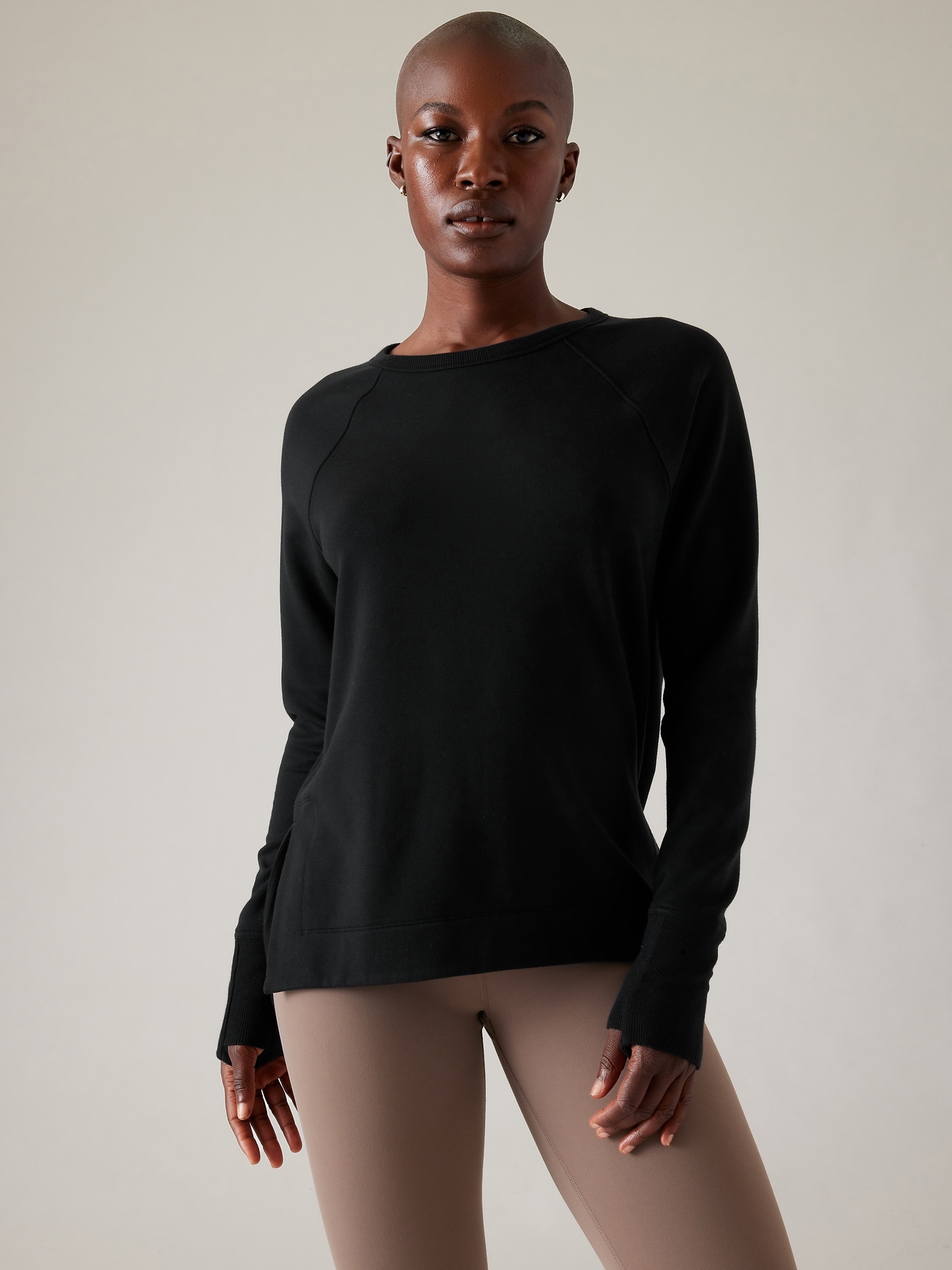 LULULEMON Women's(No Size Tag) Top Long Sleeve Shirt Side Slits Black