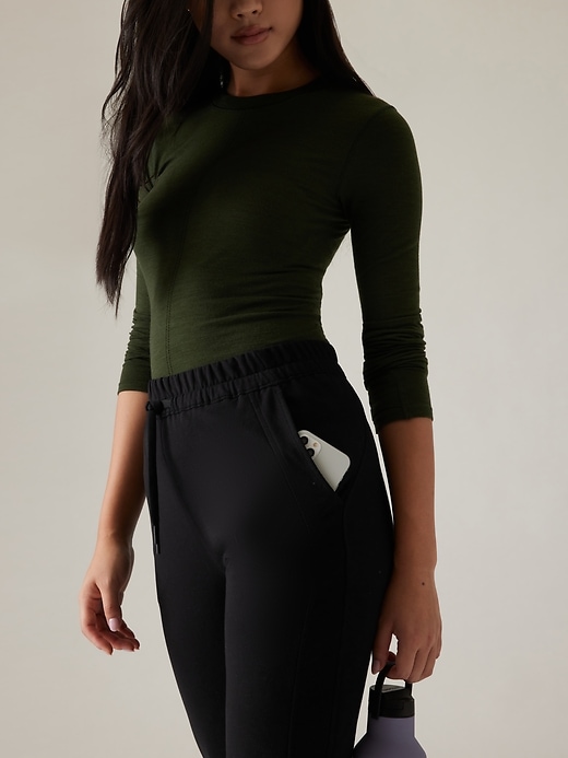2 of 8 showing, with the color Black of product Retroterry Tapered Pant