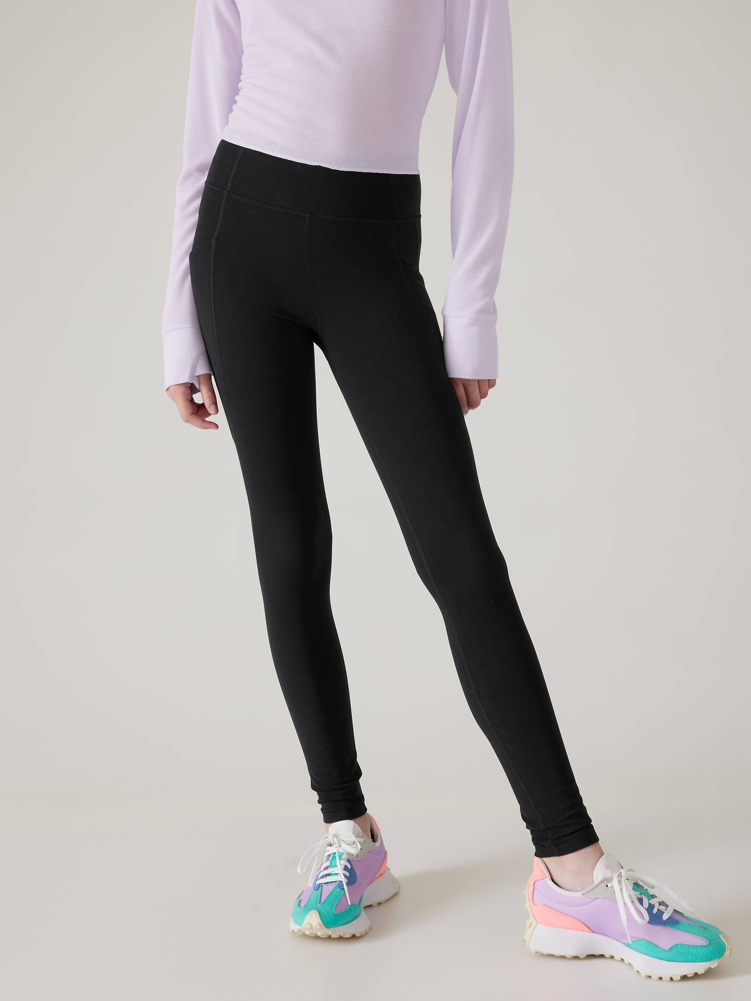GYM TIGHTS WITH PHONE POCKET